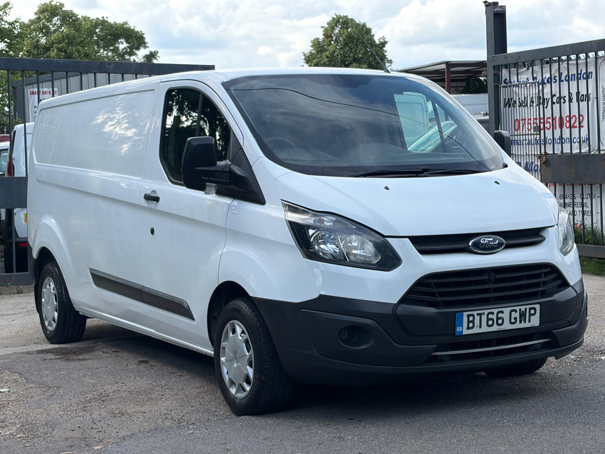 Ford Transit Custom 2.0 TDCi 290 L2 H1 5dr