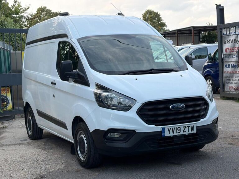 Ford Transit Custom 2.0 300 EcoBlue L1 H2 Euro 6 5dr